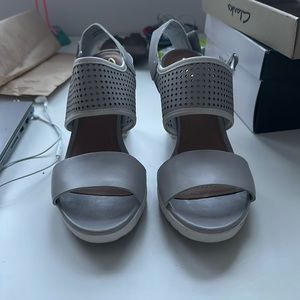 Clark’s artisan heels